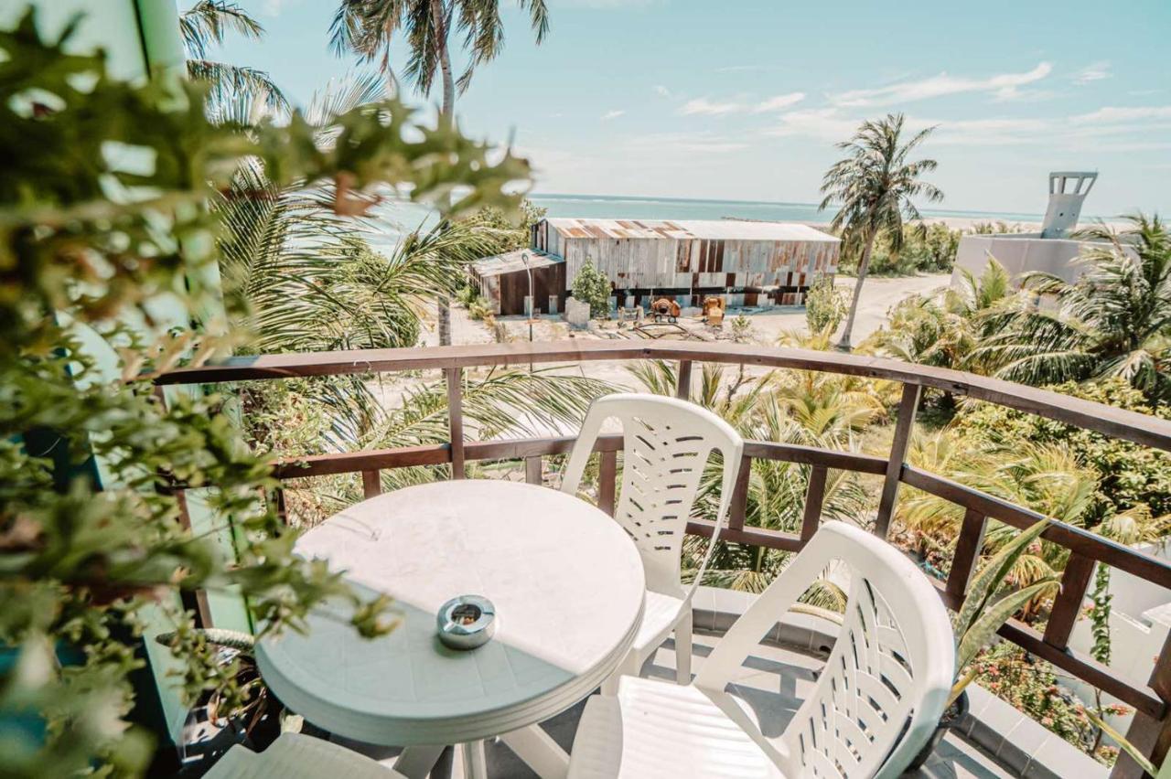 Отель Oceana Boutique Маафуши Экстерьер фото